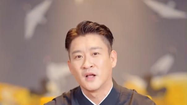 曹云金|曹云金解说《三国》弹幕满是骂声，搭档刘云天减肥暴瘦，差距明显