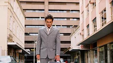 李轩豪|孩子长大找工作，只有高学历是远远不够的