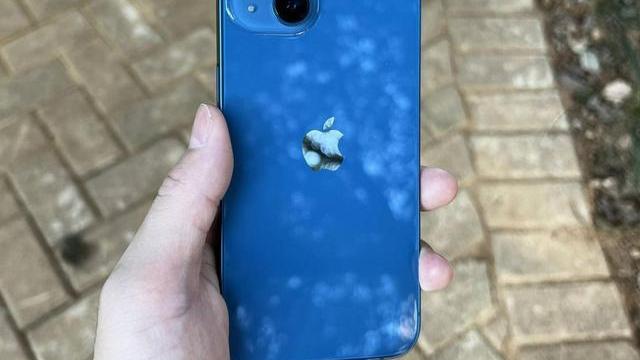 芯片|降1600元清仓，iPhone12迎来退场！多少国人等到了？
