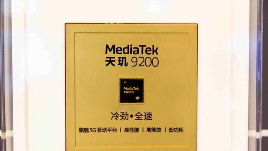 一加科技|11月天玑骁龙新芯相争，首发新机预计不菲，双11我选降价的骁龙8+