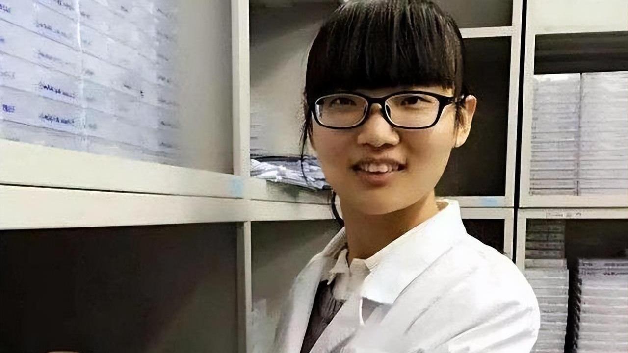 29岁内蒙女孩白蕊，成为清华博士、女科学家，凭啥