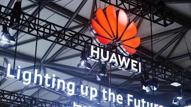 芯片|除了芯片技术，华为还受“系统”限制？知情人说出实情，你怎么看