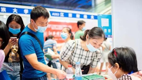 外卖员|美团公布外卖员学历标准，数据令人咋舌，已经不配送外卖了吗？