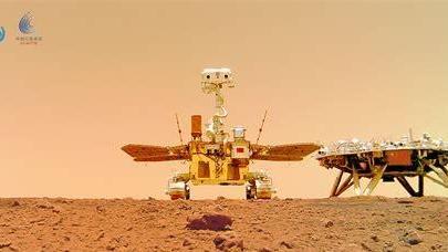 遭遇强烈沙尘暴，祝融号火星车将失联7个月，为何毅力号不害怕？