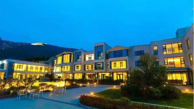 梦华录|暖冬疗愈季，来伏羲山会盟山居玩转世界杯!