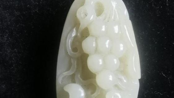 |收藏和田玉，就要先从收藏籽料开始，你不觉得它是绩优股？