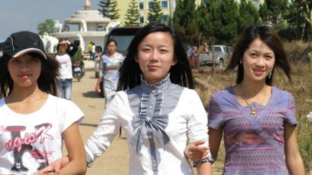 云南|世界上第二个中国？讲中文吃中餐还用人民币，连手机号都是移动