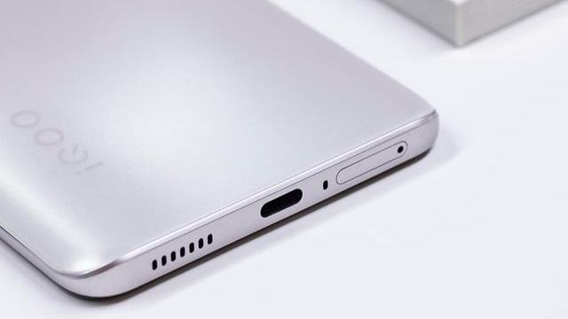 高通骁龙|这才是千元性价比首选！144Hz+骁龙芯+55W快充仅需1699起