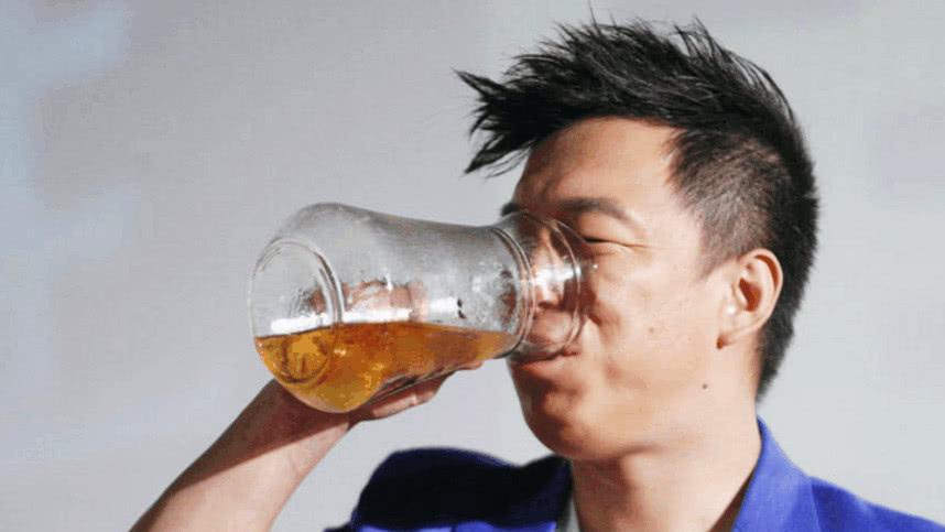 黄渤|喝酒不找黄渤 聚会不能找胡歌 综艺不请赵丽颖 你知道啥意思吗