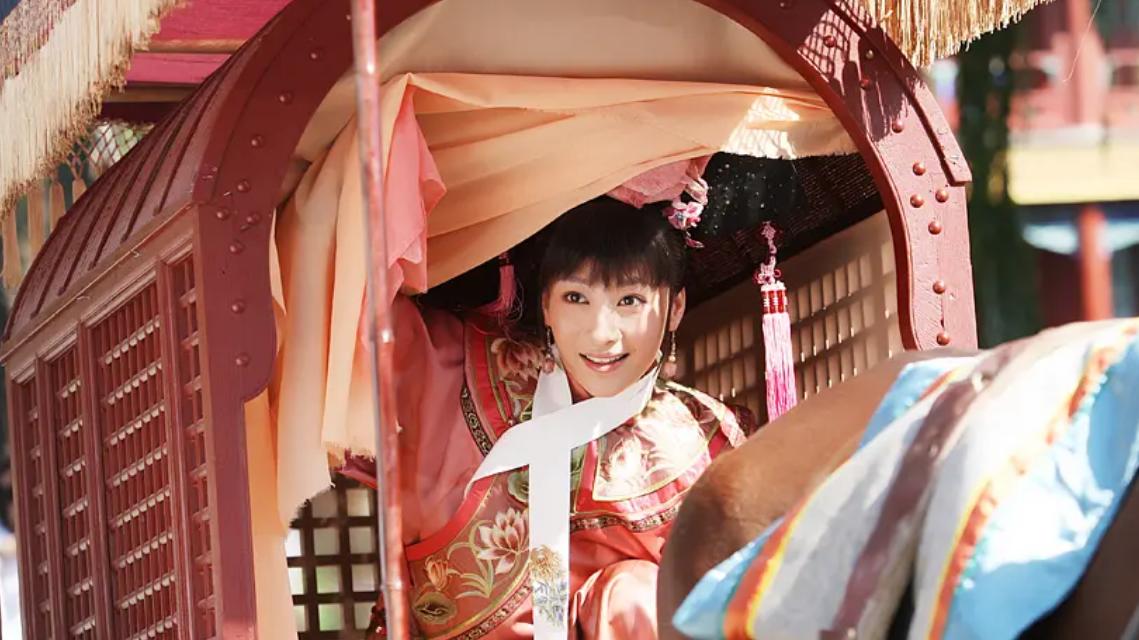 夏奇拉|电视剧《后宫·甄嬛传》，一入宫门深似海，深宫中的女人都可怜