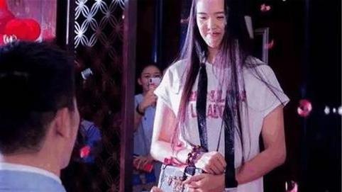 张常宁的婚礼！顶级别墅，豪华装修，私人定制床，郎平回国