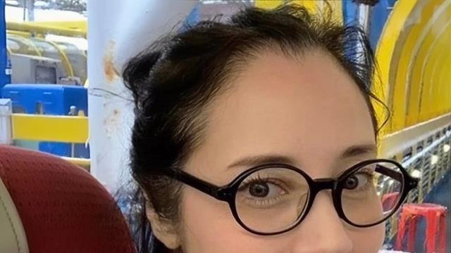 郑艳丽|香港知名女星郑艳丽失业陷经济困难！因患厌食症，多次入院抢救