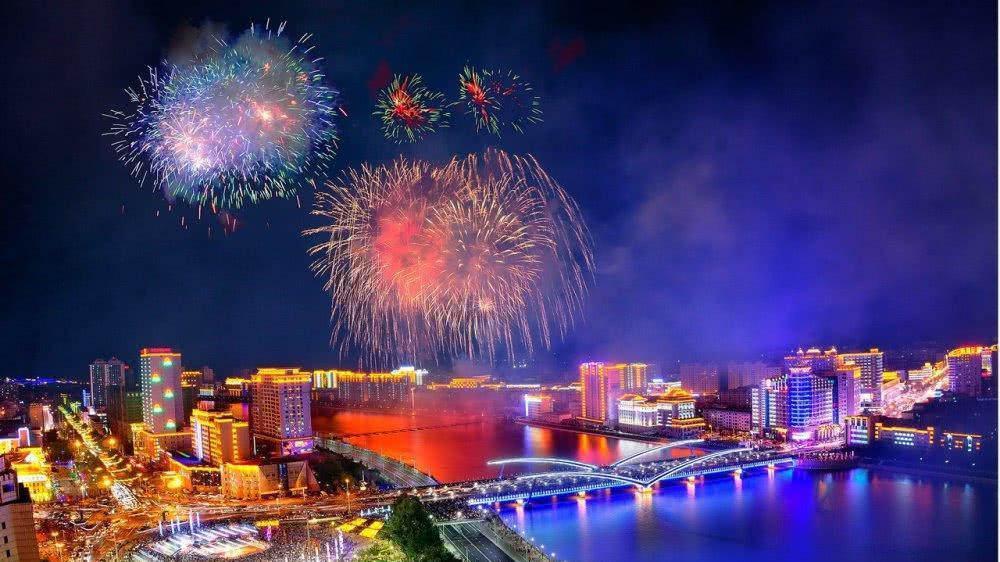 我国最厉害的县级市，不仅拥有国际机场，同时还有一座211大学