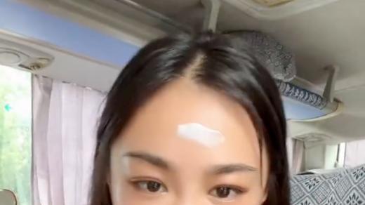 罗晋|近期5个桃色瓜：罗晋把腿放在张慧雯身上，樊小慧被称当代王宝钏