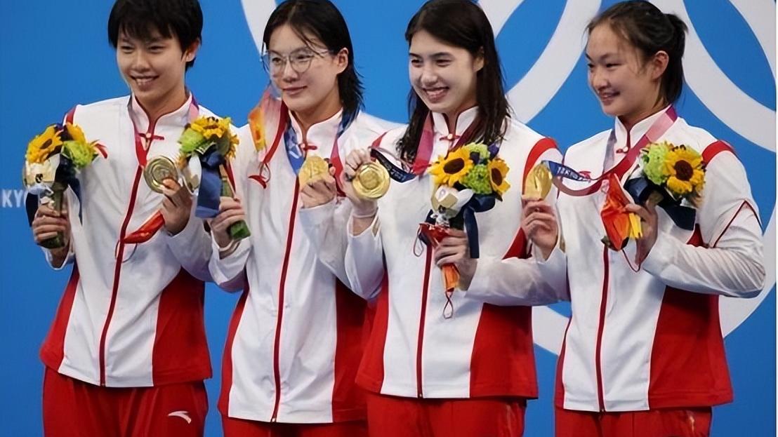 比尔|中国游泳队出征世锦赛！多位名将缺席，张雨霏成为女队领军人物