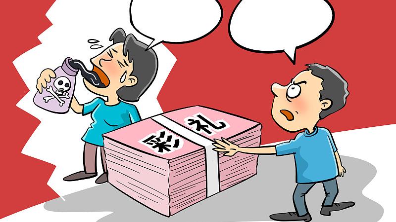 财产全给小儿子家用，生病道德绑架俩女儿出钱，女婿生气声称”再来我们就离婚“！