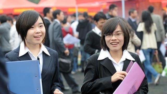 招聘|国家电网工作，中层领导年薪高吗？金额曝光后，网友表示慕了！