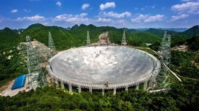 看穿137亿光年，中国天眼发现地外文明信号，科学家正加紧核实