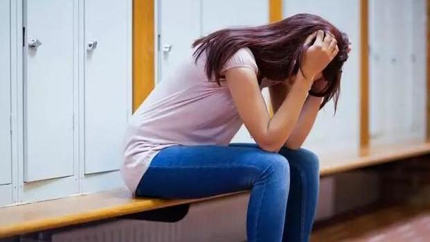 婆婆给5万首付，却要求每月交四千生活费，儿媳还钱：我不想帮你养小儿子