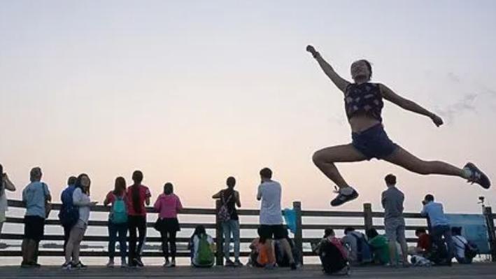 世界杯|一个朝气蓬勃的年轻人，是怎么被废掉的