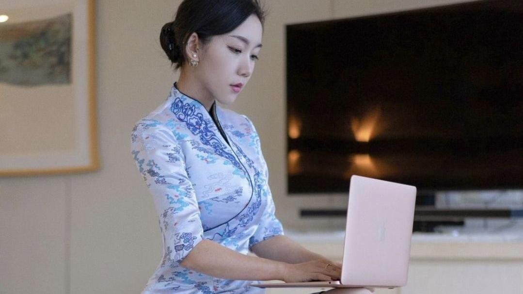 |差不多的两人，领导提拔了同事，我是该从此躺平，还是加倍努力