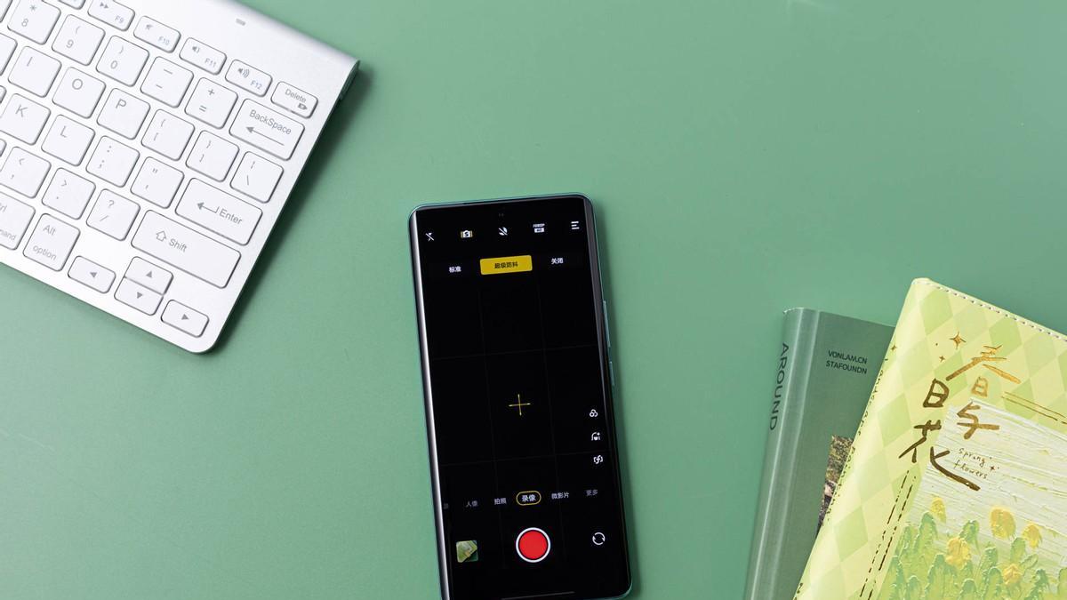 英伟达|vivo S15 Pro影像评测：旗舰级水准，一键直出质感大片