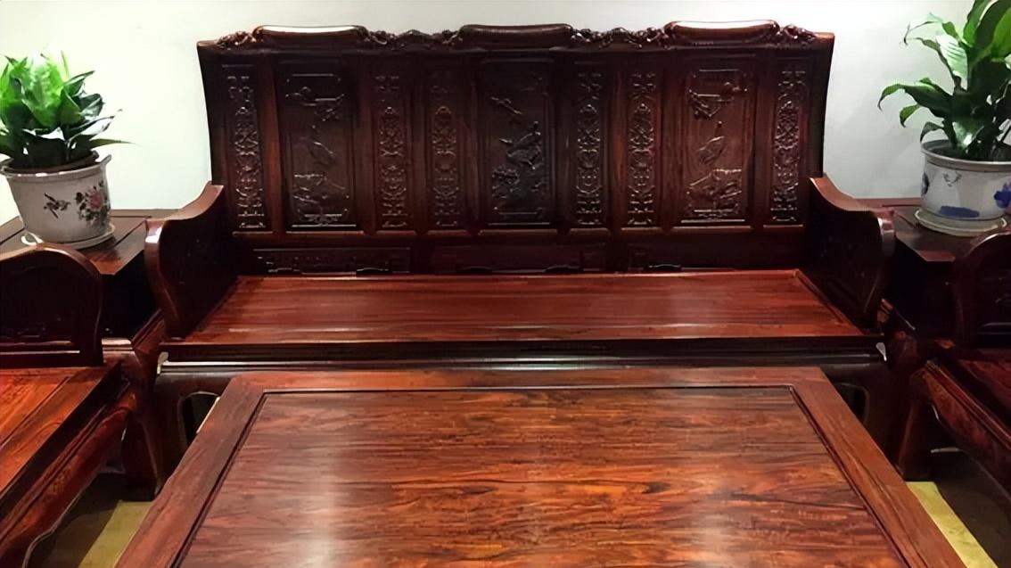 红木|盘点市场上9种非国标红木的材质