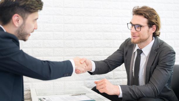 穿衣搭配|领导说：你是一个不错的员工，有空来我这里做个项目，我带你