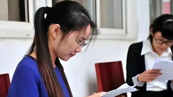 大学生|殡仪馆公开进行招聘，退伍军人可以优先上岸，大学生却不屑争取？