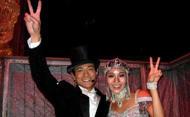 刘德华|她陪了刘德华25年：41岁仍未婚，眼睁睁看着他娶了别人