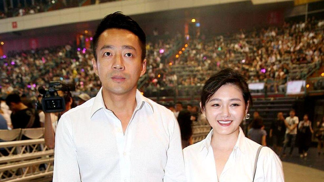 汪小菲|大S结婚头饰项链刷汪小菲信用卡，优雅人设坍塌，具俊晔名声全毁