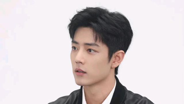 肖战|《王牌部队》官博高调“营业”！宣布再获年度荣誉，肖战已拿三个