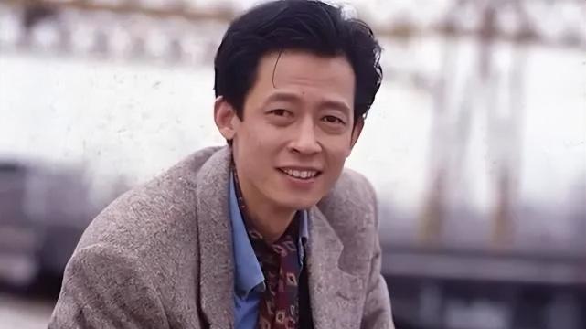 王志文|王志文新剧开播，一举拿下7个冠军，精彩剧情动人心魄