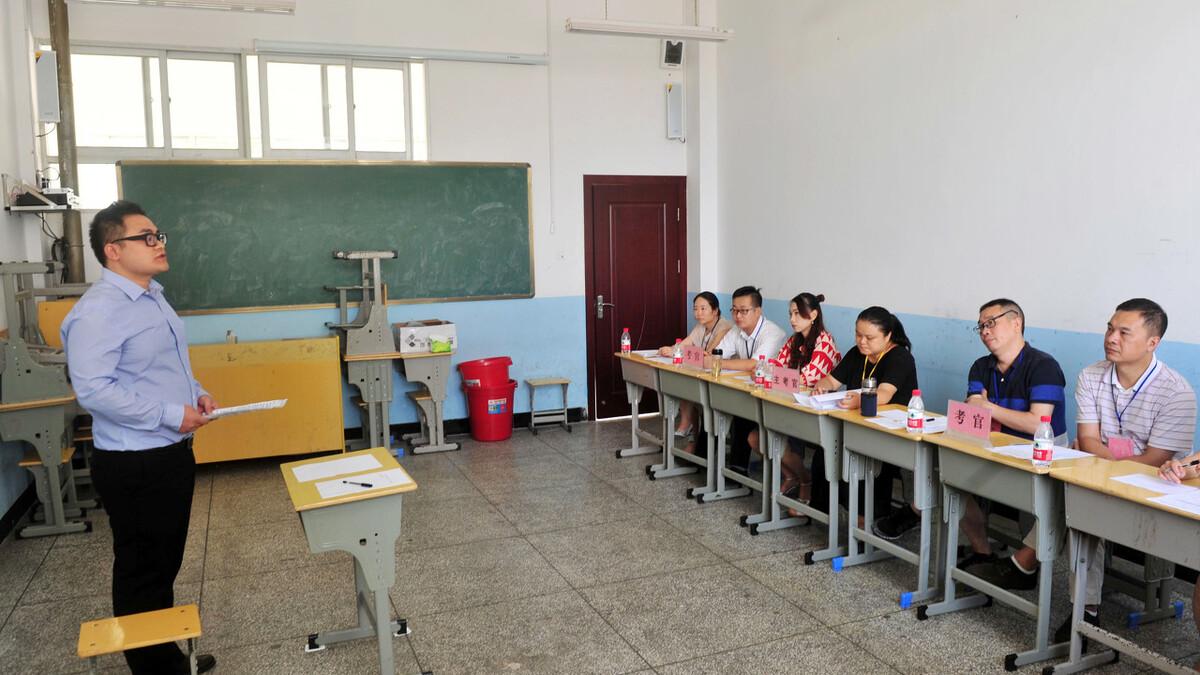 招聘|研究生重视！辅导员、公务员、烟草招聘开启，待遇还不错！