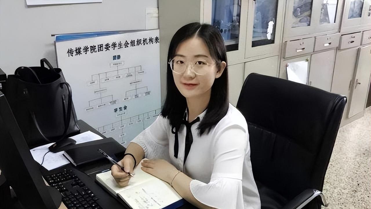 招聘|华中科技大学：招聘45名辅导员，应聘门槛不低，原因不难猜测