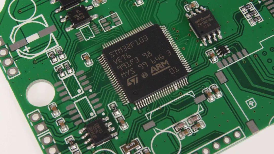 苹果|PCB设计中，一些特殊器件的布局要求，你都了解吗？