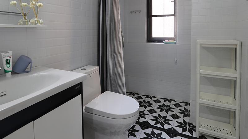 57平北欧风一居室, 沙发背靠嵌入式收纳柜，这是将收纳做到极致呀