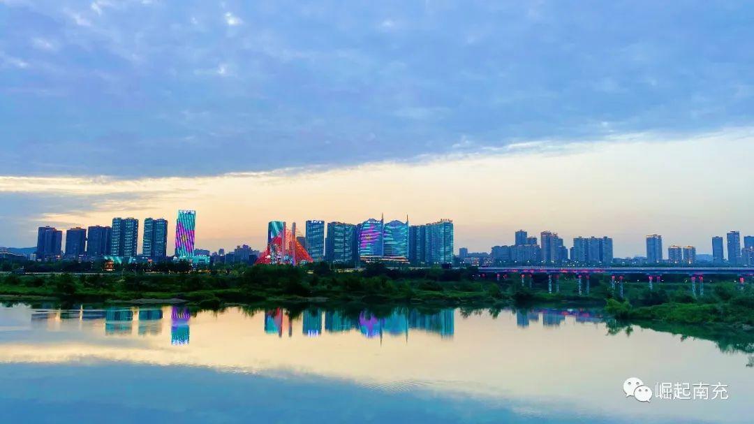 四川省|四川幕墙写字楼第二城南充最新城建美图