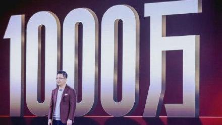 红米k50|RedmiK50基本确定，配置外观曝光，旧款热销旗舰跌至新低加速退场