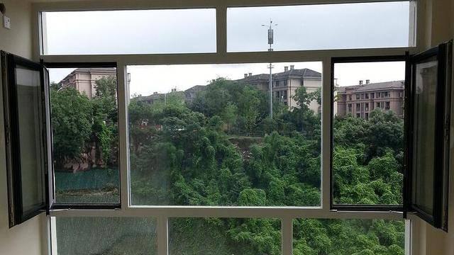 晒晒硬装刚结束的新房，头一次见这样装飘窗，网友看到直呼真危险