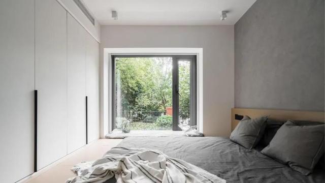 小卧室这些设计，看着不起眼，但能让空间“宽敞”起来，建议看看