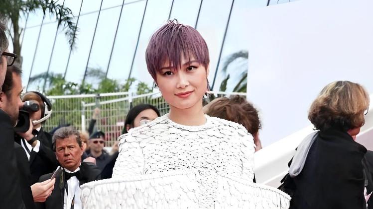 李宇春|李宇春结婚难，自爆自己身患疾病，让粉丝担忧！