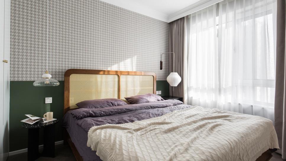 她家房子虽小但装得很好，功能足收纳多，不愧是小户型的装修样板