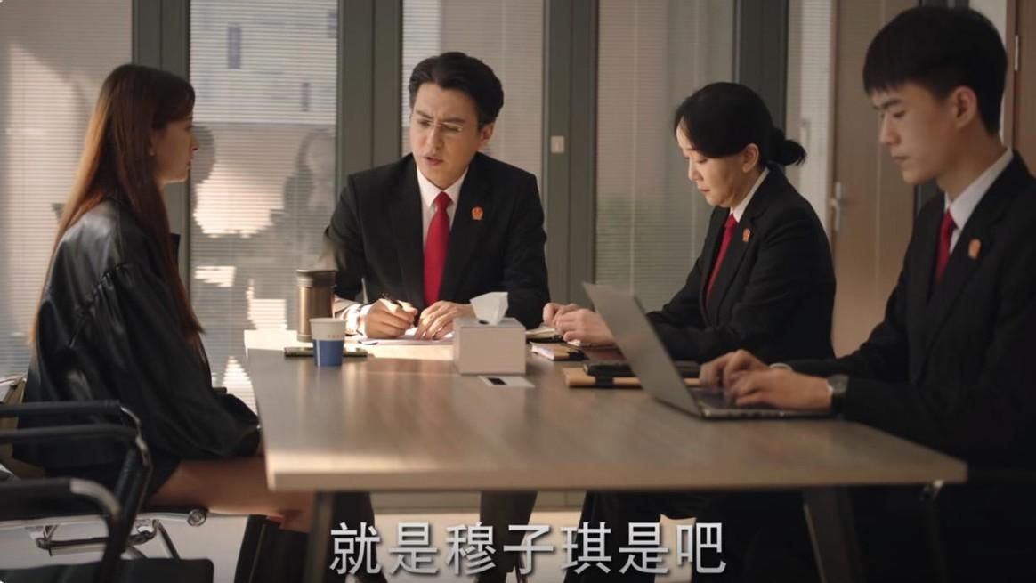 底线|《底线》毫不起眼的配角，长着一张赵丽颖的脸，演技更是惊鸿一瞥