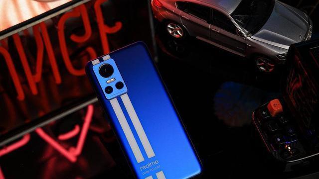 realme|降950元，12G+512G大存储+150W快充旗舰，机会等到了