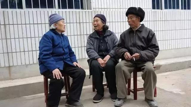 汉桓帝|白住房子十四年后得知房子拆迁能赔百万，他竟要求把房子两万卖他