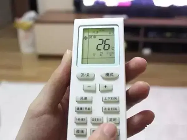 半导体|网购空调，开到16度还是热风，走近一看生气又好笑