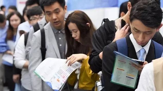 pvp|北大教授预测，未来10年这3类职业将会被取代，但网友不太认可