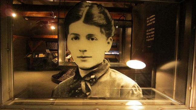 |卡夫卡对电影的见解，为之后的发展起到什么作用？