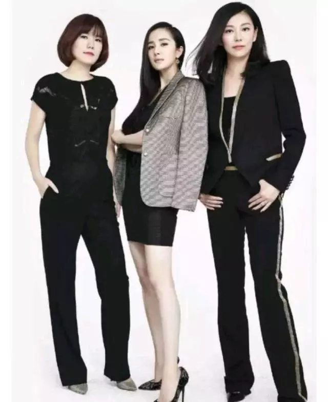 杨幂|最大的摇钱树要跑了？继张彬彬解约出走后，嘉行或又迎来暴击